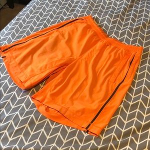 Lululemon Men’s L Pace Breaker Shorts